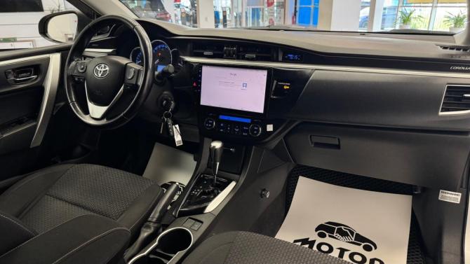 Toyota Corolla XI (E160 E170 E180) с пробегом 2013 года, цена 1 190 000 рублей, 173683 км, седан, Автокод Объявления