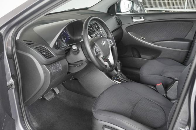 Hyundai Solaris I Рестайлинг с пробегом 2015 года, цена 1 119 000 рублей, 161382 км, седан, Автокод Объявления