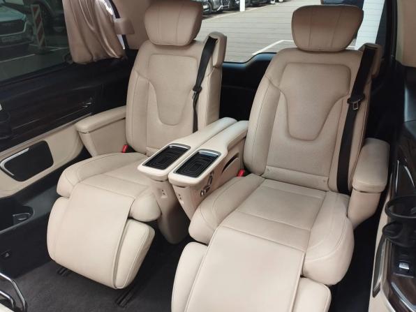 Mercedes-Benz V-Класс III (W447) Рестайлинг с пробегом 2021 года, цена 4 200 000 рублей, 274684 км, минивэн, Автокод Объявления