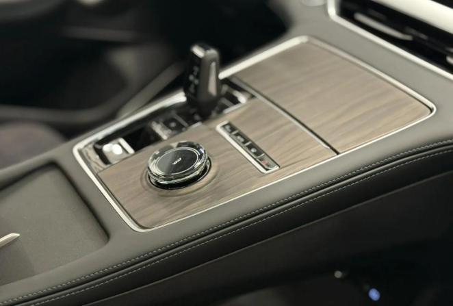 Новый Geely Monjaro I 2026 года, цена 4 954 990 рублей, внедорожник, Автокод Объявления