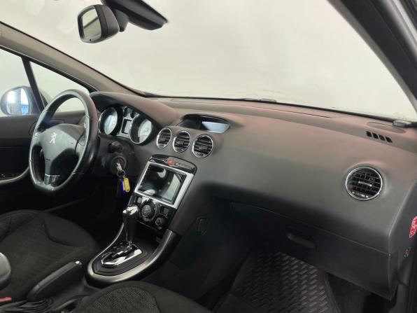 Peugeot 308 I Рестайлинг с пробегом 2012 года, цена 569 000 рублей, 235244 км, хэтчбек, Автокод Объявления