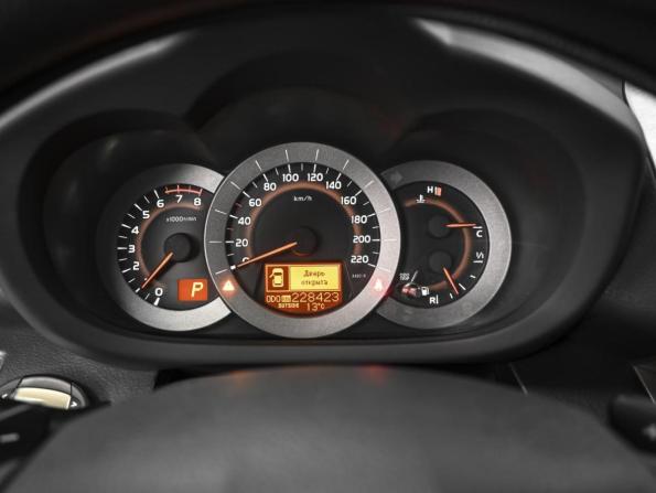 Toyota RAV4 III (XA30) Рестайлинг с пробегом 2012 года, цена 1 389 000 рублей, 228423 км, внедорожник, Автокод Объявления