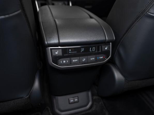 Toyota Highlander IV (XU70) с пробегом 2026 года, цена 5 250 000 рублей, 35 км, внедорожник, Автокод Объявления