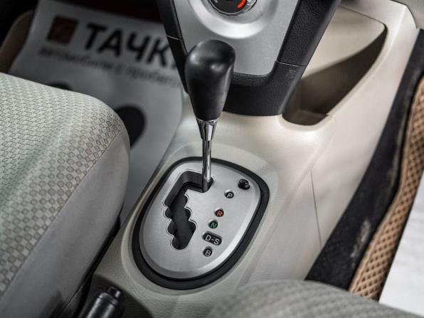 Toyota Belta I с пробегом 2006 года, цена 570 500 рублей, 244989 км, седан, Автокод Объявления
