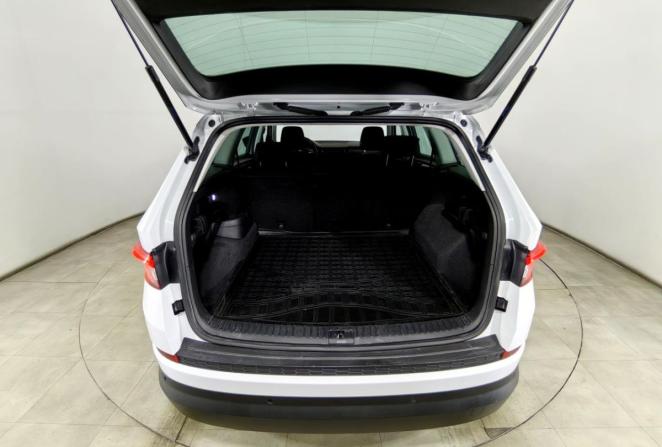Skoda Kodiaq I с пробегом 2018 года, цена 1 999 000 рублей, 333333 км, внедорожник, Автокод Объявления