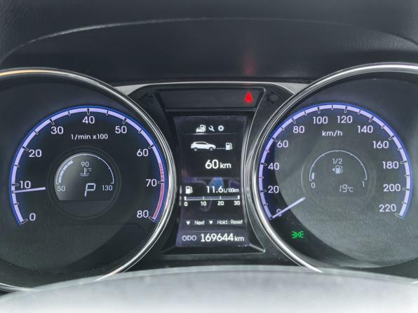 Hyundai ix35 I Рестайлинг с пробегом 2013 года, цена 1 329 000 рублей, 170000 км, внедорожник, Автокод Объявления