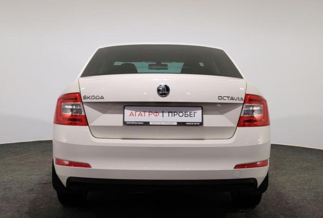 Skoda Octavia III (A7) с пробегом 2015 года, цена 1 320 000 рублей, 140213 км, лифтбек, Автокод Объявления