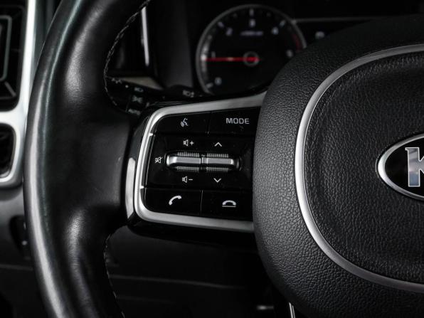Kia Sorento IV с пробегом 2020 года, цена 3 600 000 рублей, 73817 км, внедорожник, Автокод Объявления