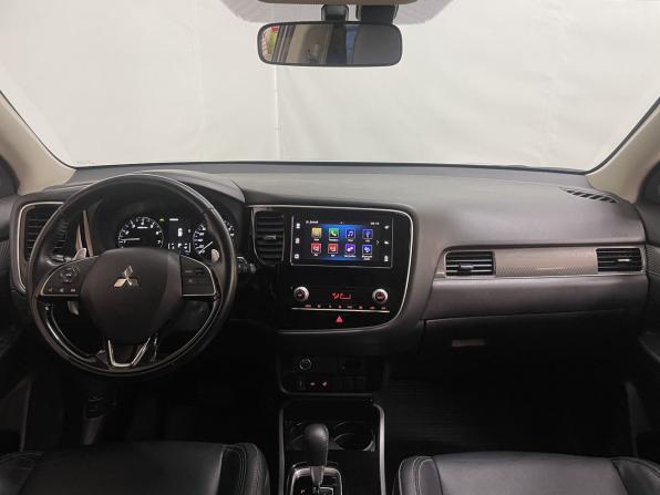 Mitsubishi Outlander III Рестайлинг 3 с пробегом 2021 года, цена 2 499 000 рублей, 137135 км, внедорожник, Автокод Объявления