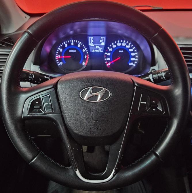 Hyundai Solaris I Рестайлинг Вологда  - изображение 11
