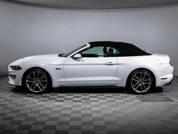 Ford Mustang VI Рестайлинг с пробегом 2021 года, цена 6 370 650 рублей, 49369 км, кабриолет, Автокод Объявления