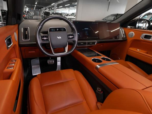 Li Auto (Lixiang) L7 I с пробегом 2023 года, цена 6 340 000 рублей, 22802 км, внедорожник, Автокод Объявления