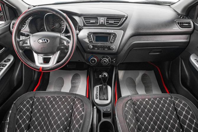 Kia Rio III с пробегом 2015 года, цена 1 049 000 рублей, 145000 км, хэтчбек, Автокод Объявления