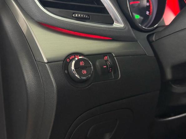 Opel Mokka I с пробегом 2013 года, цена 970 000 рублей, 175000 км, внедорожник, Автокод Объявления