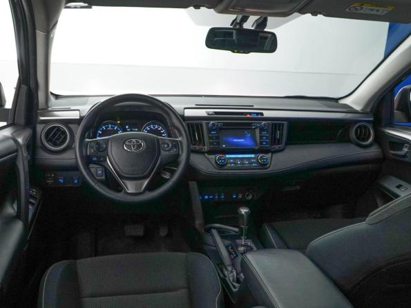 Toyota RAV4 IV (XA40) Рестайлинг с пробегом 2016 года, цена 2 567 077 рублей, 41530 км, внедорожник, Автокод Объявления