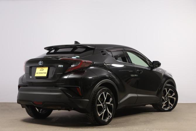 Toyota C-HR I с пробегом 2017 года, цена 2 099 000 рублей, 96500 км, внедорожник, Автокод Объявления