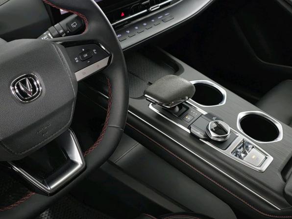 Changan CS55 Plus II с пробегом 2023 года, цена 1 769 000 рублей, 61306 км, внедорожник, Автокод Объявления