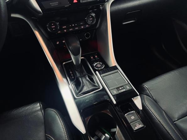 Mitsubishi Eclipse Cross I с пробегом 2018 года, цена 1 950 000 рублей, 72700 км, внедорожник, Автокод Объявления