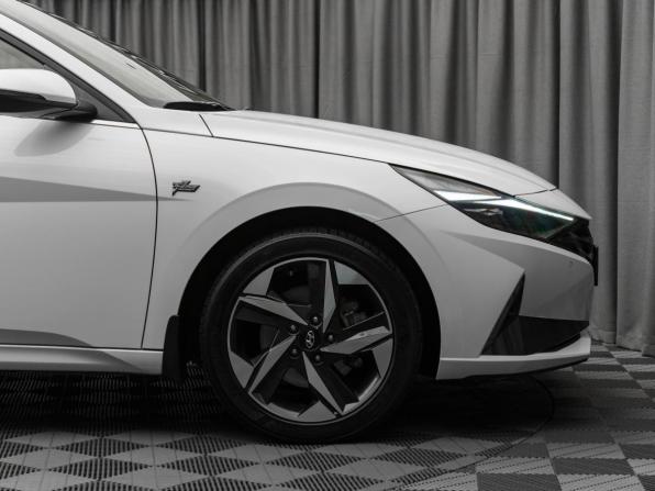Hyundai Elantra VII (CN7) с пробегом 2021 года, цена 2 410 000 рублей, 59469 км, седан, Автокод Объявления