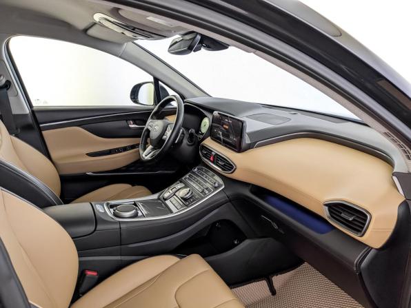 Hyundai Santa Fe IV Рестайлинг с пробегом 2022 года, цена 4 210 000 рублей, 18889 км, внедорожник, Автокод Объявления