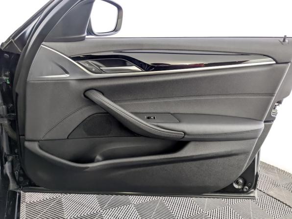 BMW 5 серии VII (G30/G31/G38) с пробегом 2020 года, цена 3 285 000 рублей, 119218 км, седан, Автокод Объявления