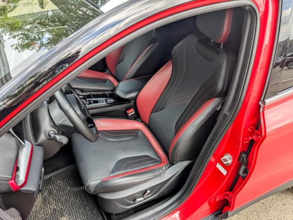 Geely Coolray I Рестайлинг с пробегом 2024 года, цена 2 170 000 рублей, 58903 км, внедорожник, Автокод Объявления