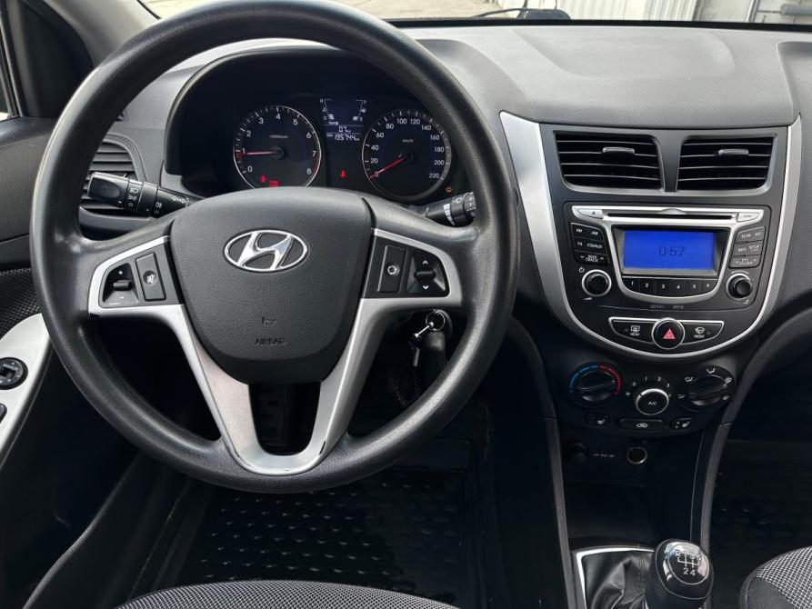 Hyundai Solaris I Самара  - изображение 11
