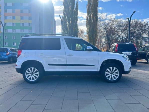Skoda Yeti I Рестайлинг с пробегом 2014 года, цена 1 077 600 рублей, 177672 км, внедорожник, Автокод Объявления