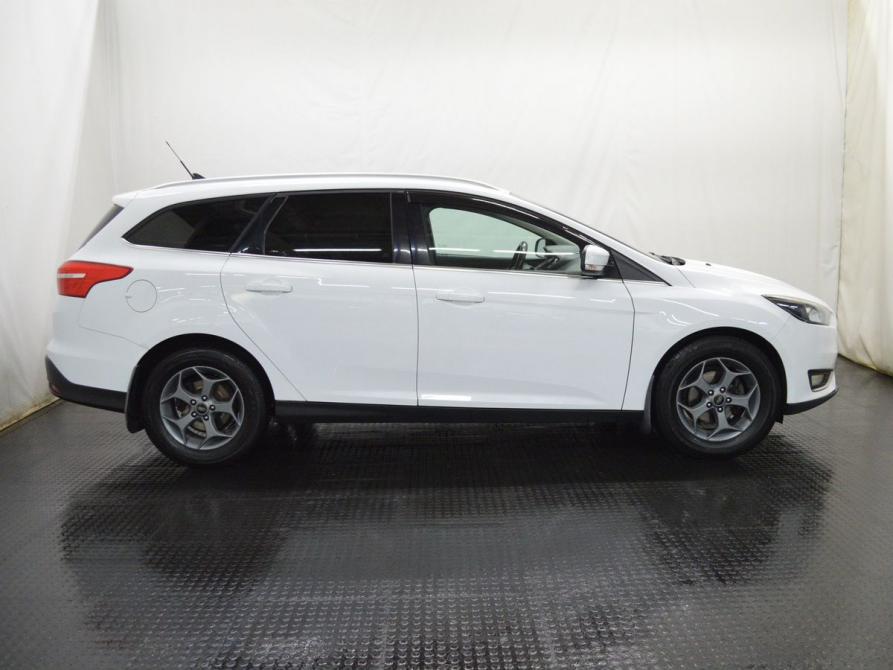 Ford Focus III Рестайлинг Санкт-Петербург  - изображение 4