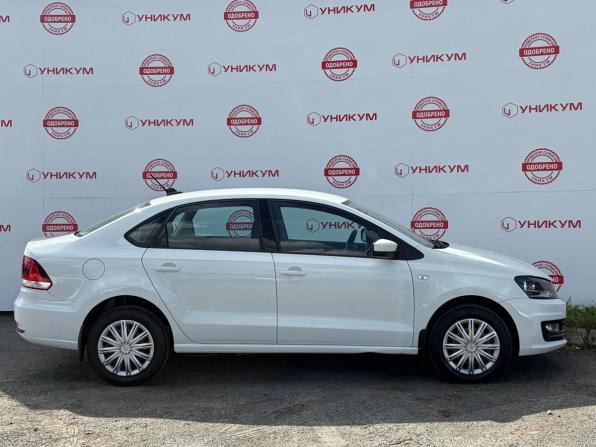 Volkswagen Polo V Рестайлинг с пробегом 2017 года, цена 879 000 рублей, 169891 км, седан, Автокод Объявления