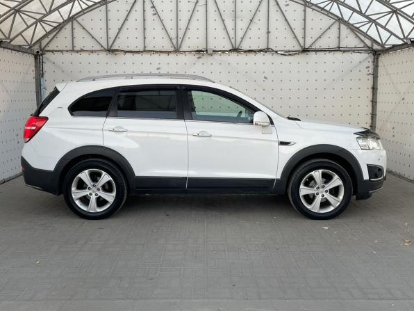 Chevrolet Captiva I Рестайлинг 2 с пробегом 2014 года, цена 1 260 000 рублей, 218036 км, внедорожник, Автокод Объявления