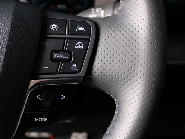Toyota Camry IX (XV80) China Market с пробегом 2026 года, цена 4 275 000 рублей, 350 км, седан, Автокод Объявления