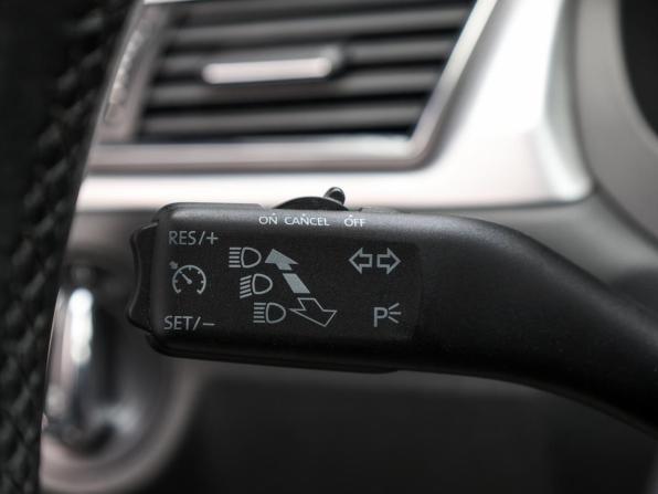 Skoda Rapid I с пробегом 2015 года, цена 1 149 000 рублей, 78701 км, лифтбек, Автокод Объявления