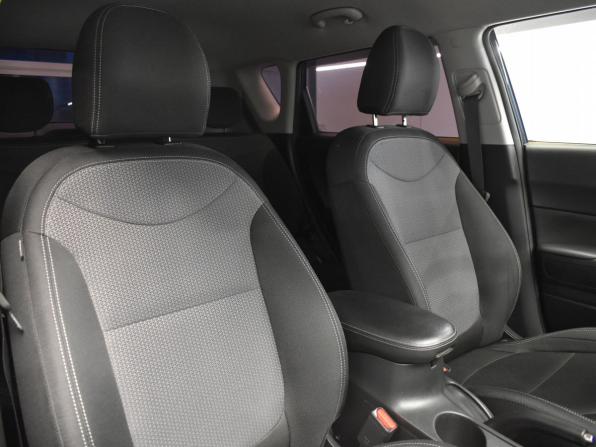 Kia Soul II Рестайлинг с пробегом 2018 года, цена 1 590 000 рублей, 101000 км, хэтчбек, Автокод Объявления