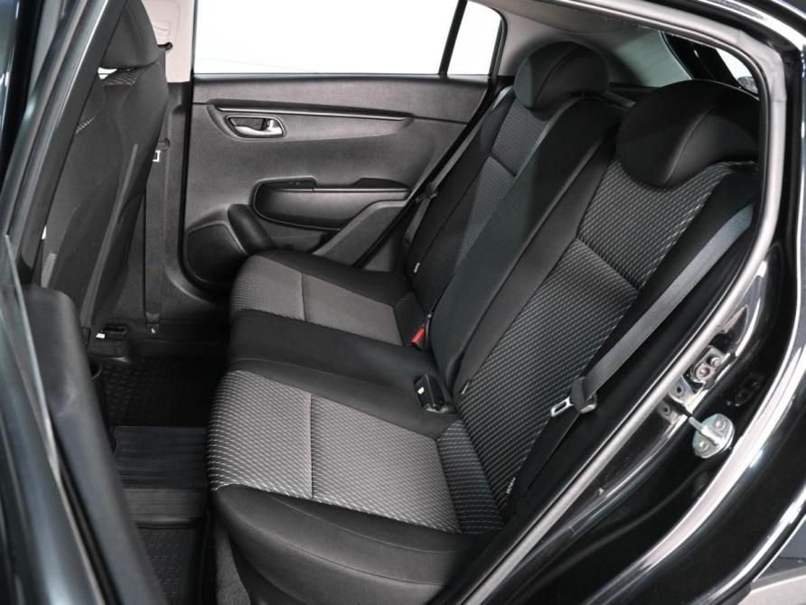 Kia Rio IV Ростов-на-Дону  - изображение 9