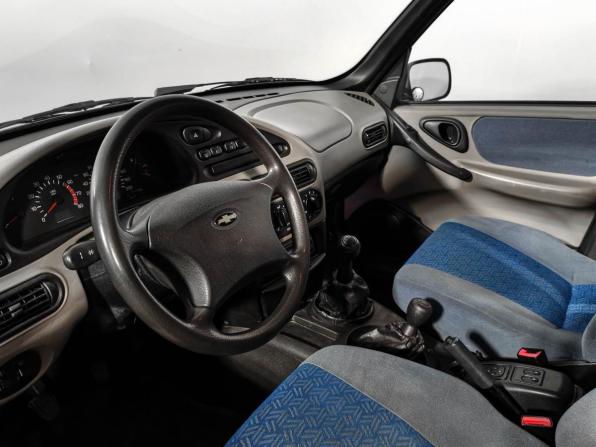 Chevrolet Niva I с пробегом 2005 года, цена 230 000 рублей, 112872 км, внедорожник, Автокод Объявления