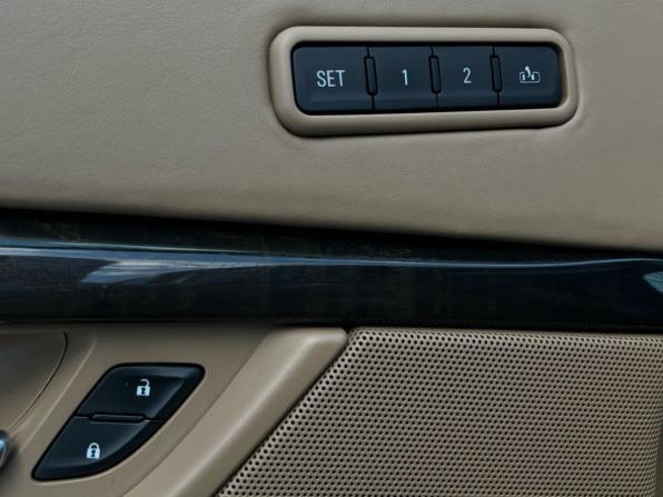 Cadillac Escalade IV с пробегом 2017 года, цена 5 200 000 рублей, 146317 км, внедорожник, Автокод Объявления