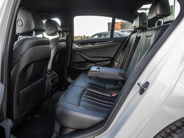 BMW 5 серии VII (G30/G31/G38) с пробегом 2017 года, цена 3 318 000 рублей, 91038 км, седан, Автокод Объявления