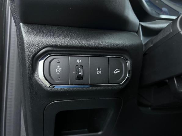 Haval Jolion I Рестайлинг с пробегом 2024 года, цена 1 985 000 рублей, 37905 км, внедорожник, Автокод Объявления