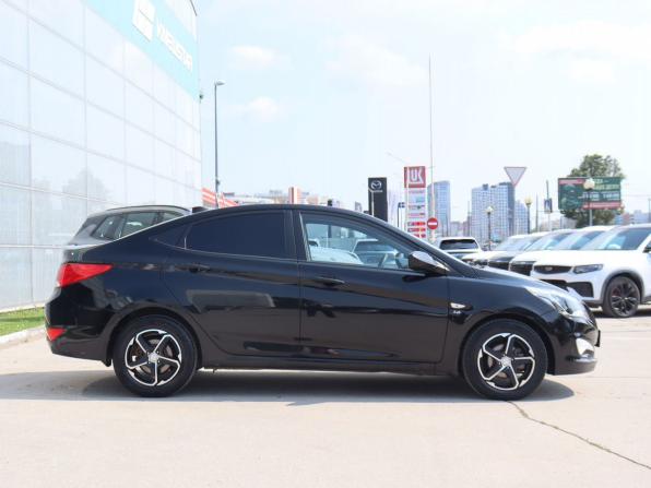 Hyundai Solaris I Рестайлинг с пробегом 2016 года, цена 1 000 000 рублей, 170309 км, седан, Автокод Объявления