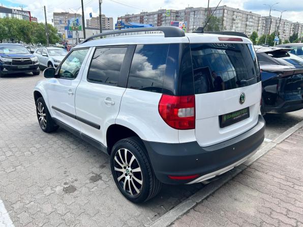 Skoda Yeti I с пробегом 2012 года, цена 698 000 рублей, 269216 км, внедорожник, Автокод Объявления
