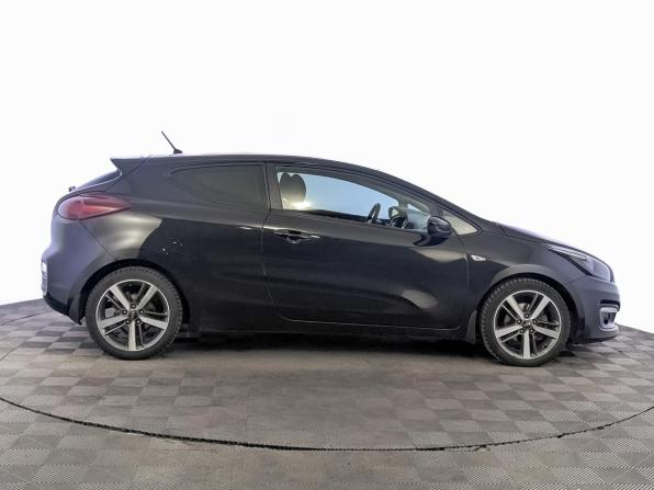 Kia Ceed II Рестайлинг с пробегом 2016 года, цена 1 010 000 рублей, 161143 км, хэтчбек, Автокод Объявления
