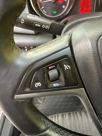 Opel Astra J с пробегом 2010 года, цена 599 000 рублей, 114000 км, хэтчбек, Автокод Объявления
