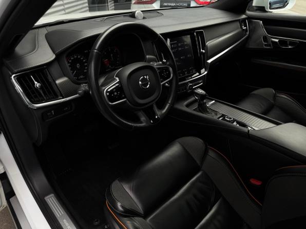 Volvo V90 Cross Country I с пробегом 2018 года, цена 3 190 000 рублей, 81821 км, универсал, Автокод Объявления