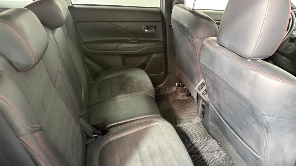 Mitsubishi Outlander III Рестайлинг 3 Санкт-Петербург  - изображение 11