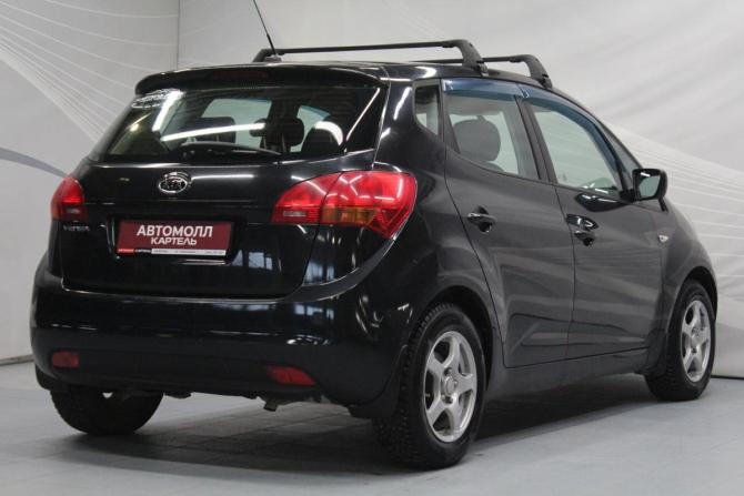 Kia Venga I с пробегом 2012 года, цена 919 000 рублей, 111890 км, минивэн, Автокод Объявления