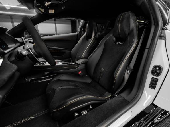 Lotus Emira с пробегом 2023 года, цена 16 840 000 рублей, 4148 км, купе, Автокод Объявления