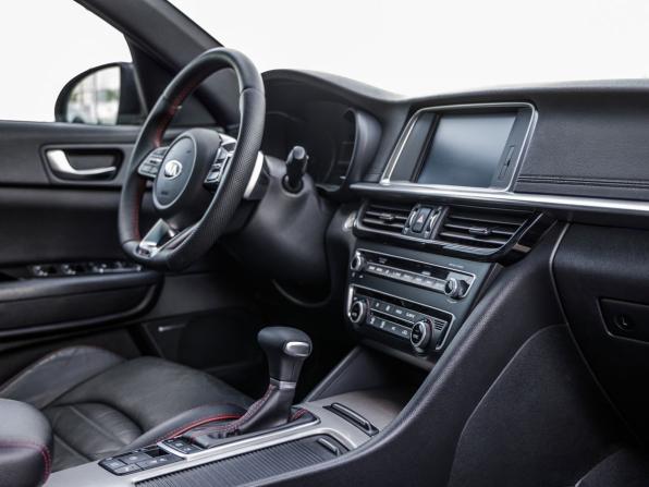 Kia Optima IV Рестайлинг с пробегом 2019 года, цена 2 298 000 рублей, 85910 км, седан, Автокод Объявления