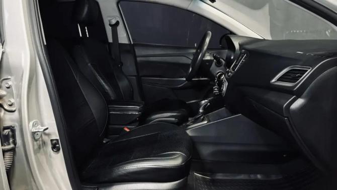 Hyundai Solaris II с пробегом 2019 года, цена 1 291 000 рублей, 133000 км, седан, Автокод Объявления