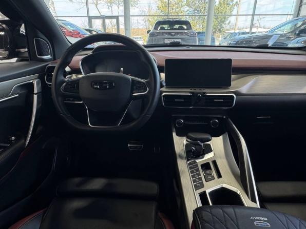 Geely Coolray I Рестайлинг с пробегом 2023 года, цена 2 149 900 рублей, 59900 км, внедорожник, Автокод Объявления